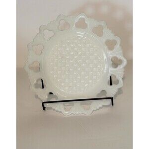 Vintage White Milk Glass Plate Lace Edge Clover Cutouts 7” Decorative Plate